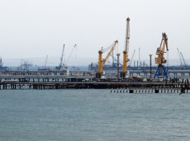Порт Тамань подешевел на 61 млрд руб. из-за Крымского моста