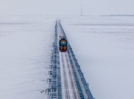 Самая северная железная дорога России подешевела почти на 40 млрд руб.